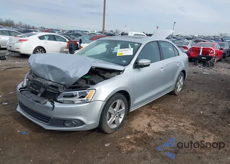 2011 Volkswagen Jetta 2.0L Tdi из США, поврежденный, VIN 3VWLL7AJ5BM090540